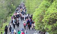 پیاده‌روی خانوادگی به مناسبت هفته ملی جوانی جمعیت